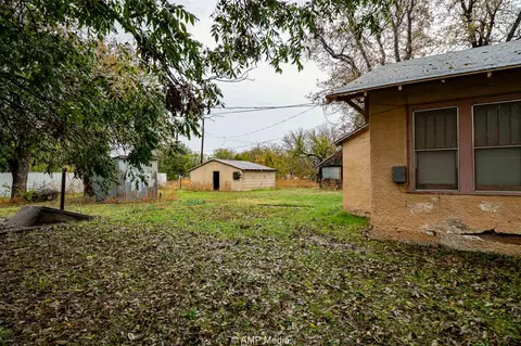 Exterior - 903 N H Ave, Haskell, TX 79521 photo 5 of 5
