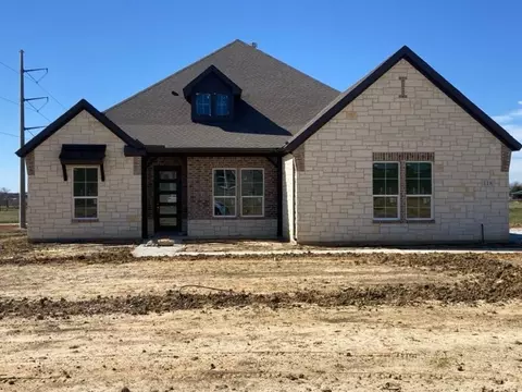118 Hillview Trl, Decatur, TX 76234