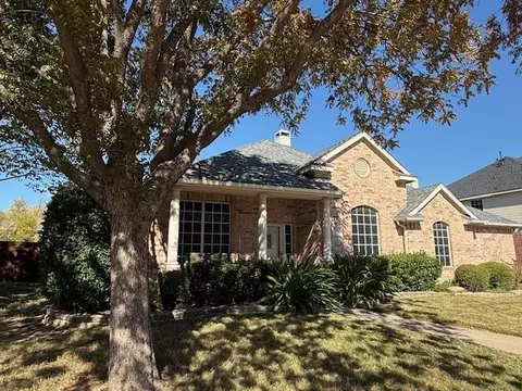 5812 Copper Canyon Dr, The Colony, TX 75056