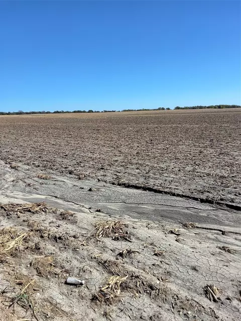 T B D Hcr 3124, Bynum, TX 76631