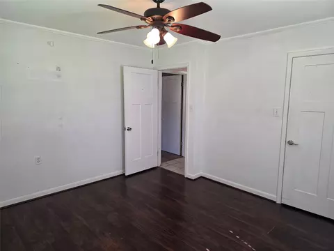 Bedroom - 103 N Magnolia St, Plain Dealing, LA 71064 photo 2 of 4