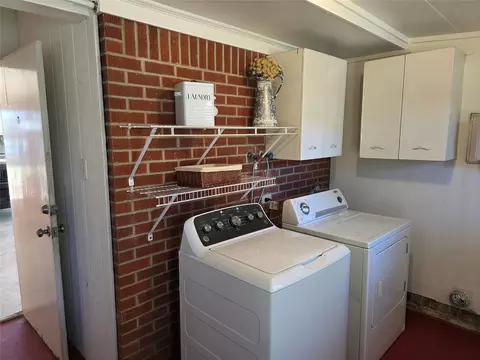 Other - 103 N Magnolia St, Plain Dealing, LA 71064 photo 2 of 4
