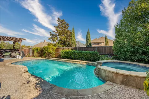 309 Bachman Creek Dr, Mckinney, TX 75072