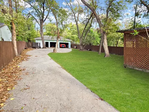 Exterior - 502 Griffith Ave, Terrell, TX 75160 photo 4 of 7