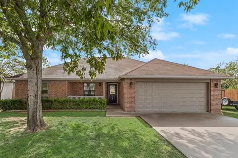 613 Torero Dr, Oak Point, TX 75068