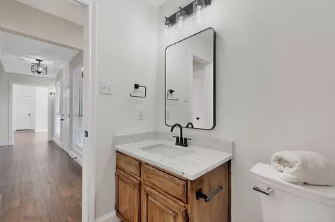 Bath - 2601 Daisy Ln, Rowlett, TX 75089 photo 1 of 5
