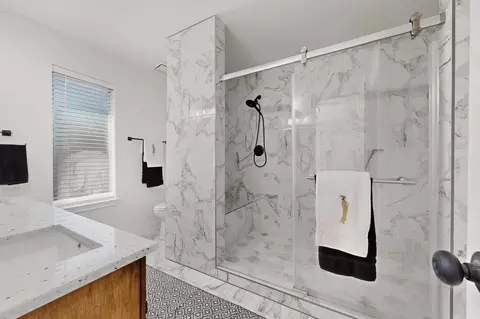 Bath - 2601 Daisy Ln, Rowlett, TX 75089 photo 5 of 5