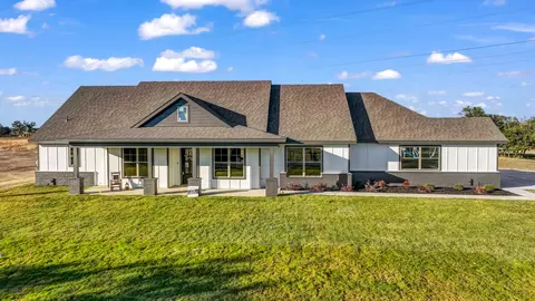 280 Jupiter Trl, Weatherford, TX 76088