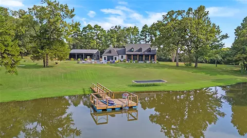 130 An County Road 379, Palestine, TX 75801