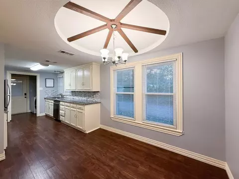 Other - 211 Second St, Denton, TX 76201 photo 2 of 7