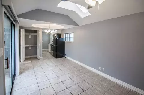 Other - 211 Second St, Denton, TX 76201 photo 6 of 7