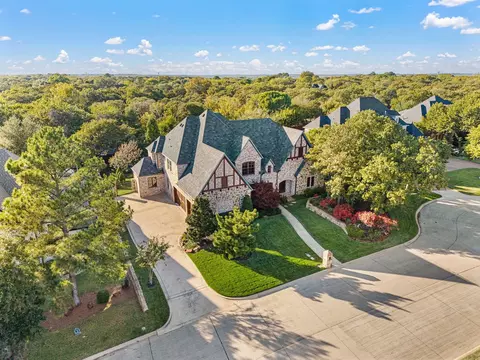 7204 Vanguard Ct, Colleyville, TX 76034