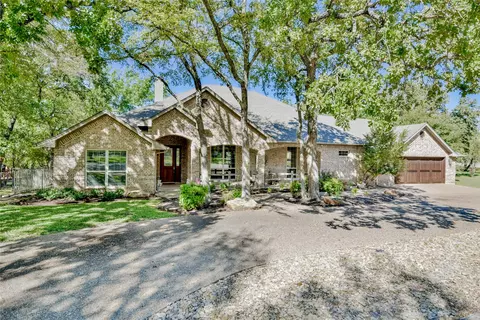 6318 Sonora Dr, Granbury, TX 76049