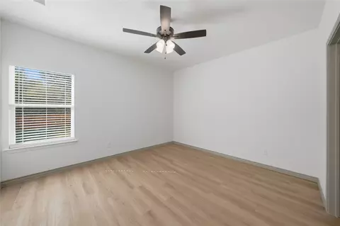103 S 105 S Barron, Covington, TX 76636 photo 9