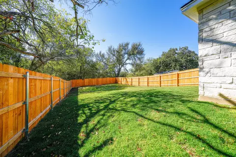 103 S 105 S Barron, Covington, TX 76636 photo 19