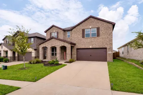 1033 West Dr, Aubrey, TX 76227