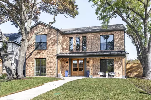 8812 Lanarkshire Dr, Dallas, TX 75238