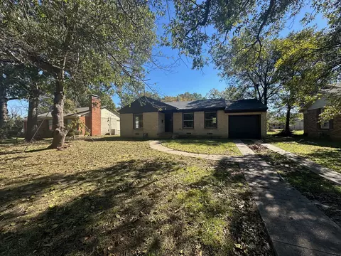 2909 W 4th Ave, Corsicana, TX 75110