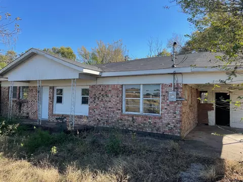1947 Highway 164 W, Groesbeck, TX 76642