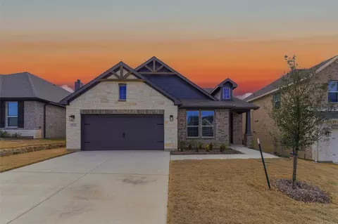 3520 Columbus St, Gainesville, TX 76240