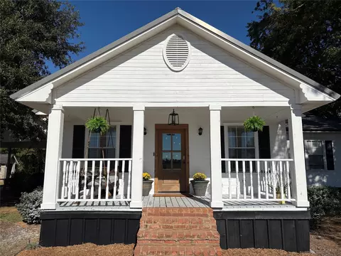 359 Caplis Sligo Rd, Bossier City, LA 71112