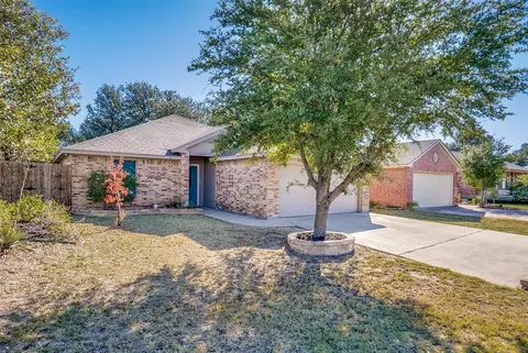 1014 King St, Weatherford, TX 76086