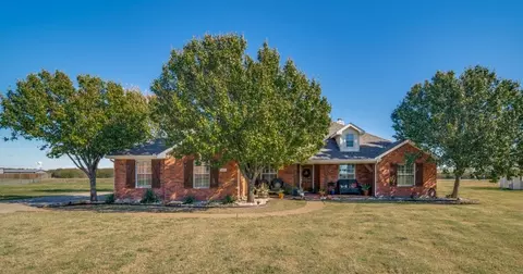 687 Meadowview Ln, Nevada, TX 75173
