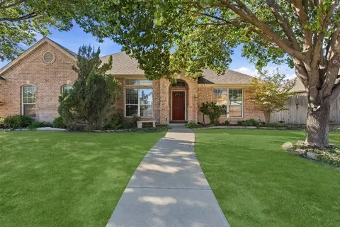 303 Aspen Ct W, Aledo, TX 76008