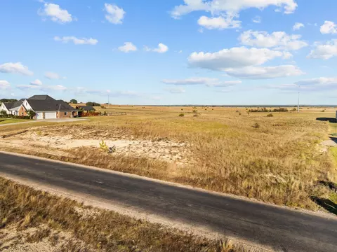 2053 Eagles Ridge Dr, Weatherford, TX 76087