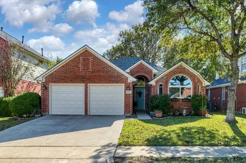 4712 N Cascades St, Fort Worth, TX 76137