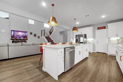 Kitchen - 1424 Eagle Feather Way, Haslet, TX 76052 photo 1 of 4