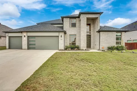 1424 Eagle Feather Way, Haslet, TX 76052