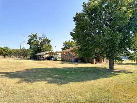 Exterior - 809 W 3rd St, Cisco, TX 76437 photo 10 of 20