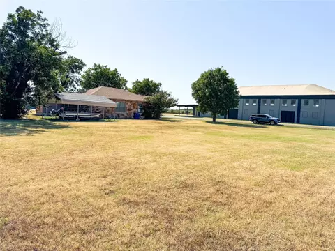 Exterior - 809 W 3rd St, Cisco, TX 76437 photo 11 of 20