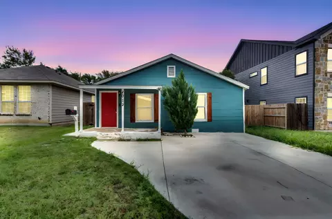 2013 Birdell St, Fort Worth, TX 76105