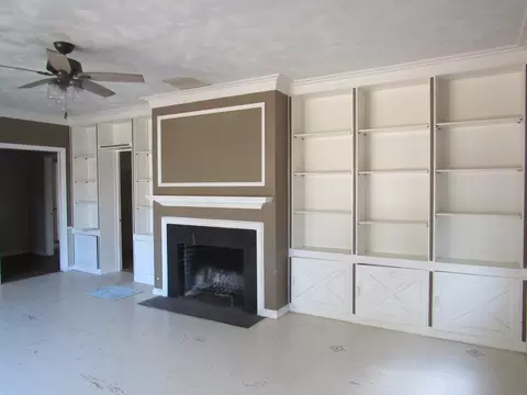 Living - 3210 Proctor Ave, Waco, TX 76708 photo 1 of 7