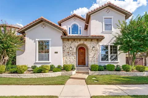 810 Redondo, Irving, TX 75039