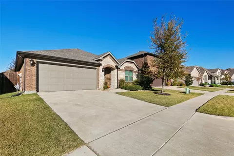 Exterior - 1108 Sheldon Dr, Anna, TX 75409 photo 2 of 4