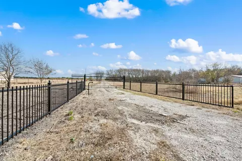 1900 County Road 700, Farmersville, TX 75442