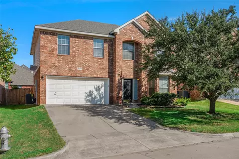 4640 Springway Ln, Fort Worth, TX 76123