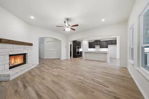 1116 Trinity Dr, Springtown, TX 76082 photo 20