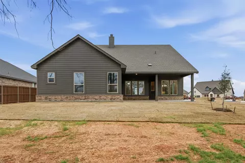 1132 Trinity Dr, Springtown, TX 76082 photo 10