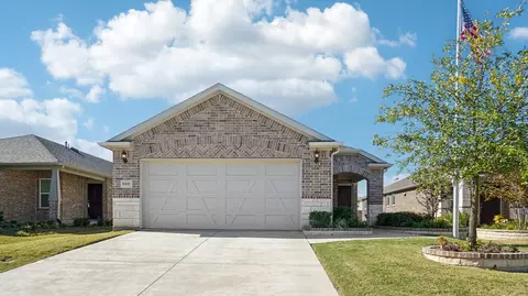 9301 Riverlight Rd, Mckinney, TX 75071