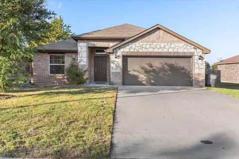 1563 Reynolds St, Lancaster, TX 75134