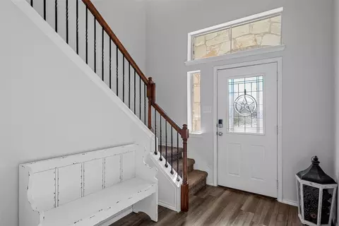 Entry Way - 6201 Elephant Butte Dr, Waco, TX 76708 photo 2 of 5