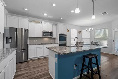 Kitchen - 6201 Elephant Butte Dr, Waco, TX 76708 photo 1 of 4
