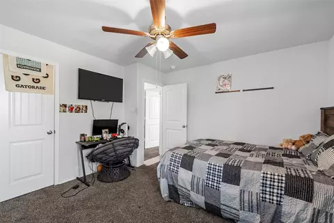 Bedroom - 6201 Elephant Butte Dr, Waco, TX 76708 photo 6 of 8