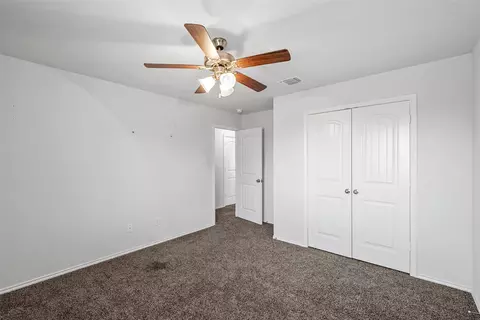 Bedroom - 6201 Elephant Butte Dr, Waco, TX 76708 photo 8 of 8