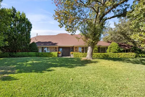 3466 Sagecrest Ter, Fort Worth, TX 76109