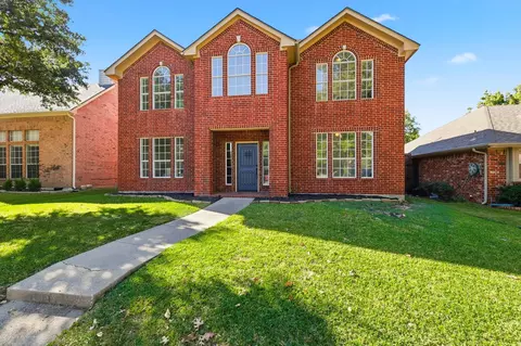 17803 Meadow Grove Ln, Dallas, TX 75287